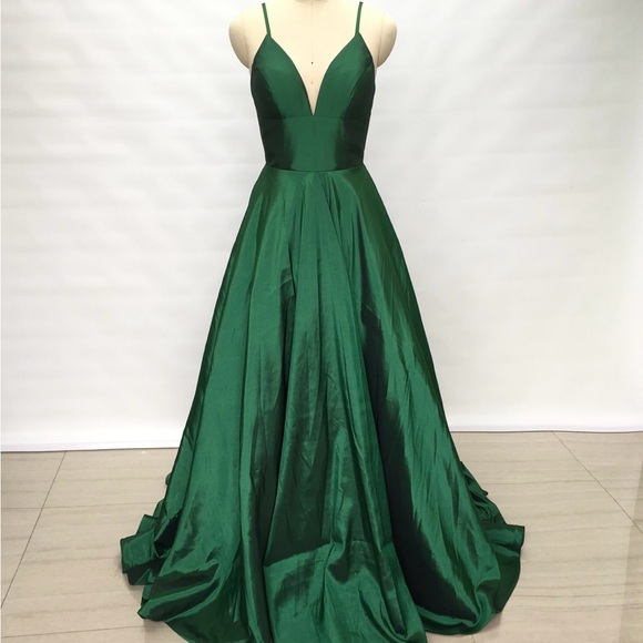 Handmade DressCulture Hunter Green Gown Prom Dress - Picture 5 of 7